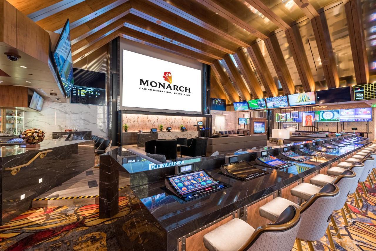 Monarch Casino Resort Spa Блэк-Хок Экстерьер фото