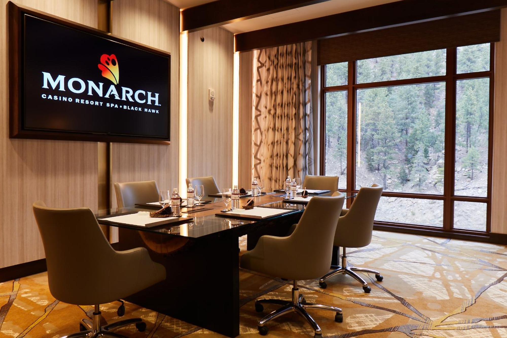 Monarch Casino Resort Spa Блэк-Хок Экстерьер фото